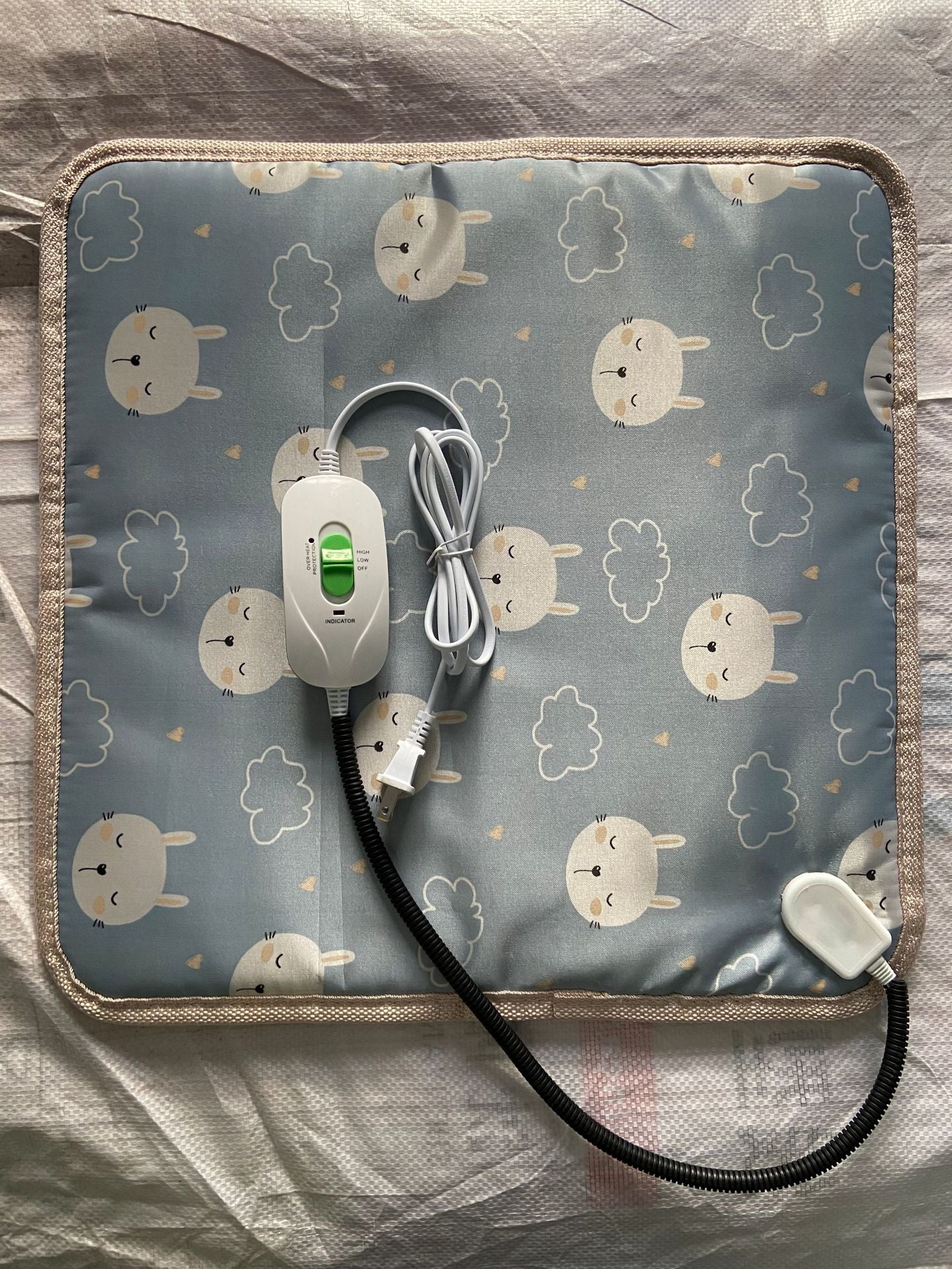 Outlet Digital Display Constant Temperature Anti-Bite Tube Waterproof Pet Electric Blanket Pet Heating Blanket