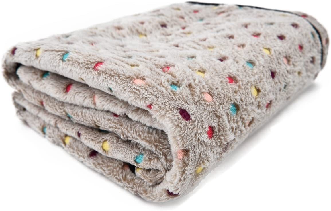 Off-The-Shelf Flannel Pet Mat Warm Pet Blanket